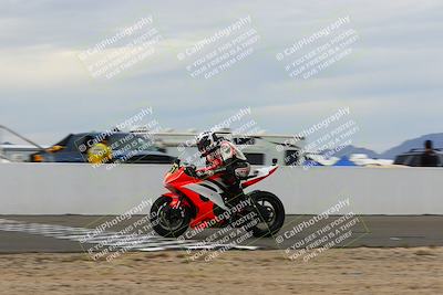 media/Jan-15-2022-CVMA (Sat) [[711e484971]]/Race 11 Amateur Supersport Middleweight/